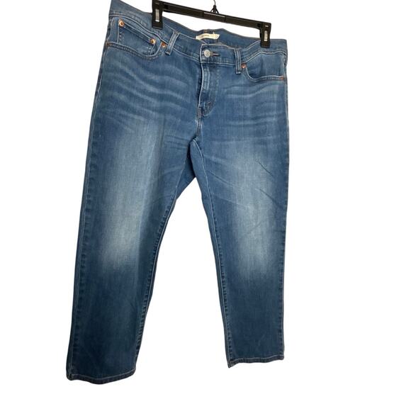 Levi Strauss Boyfriend Straight Leg Cropped Jeans Size 32 - Picture 4 of 14